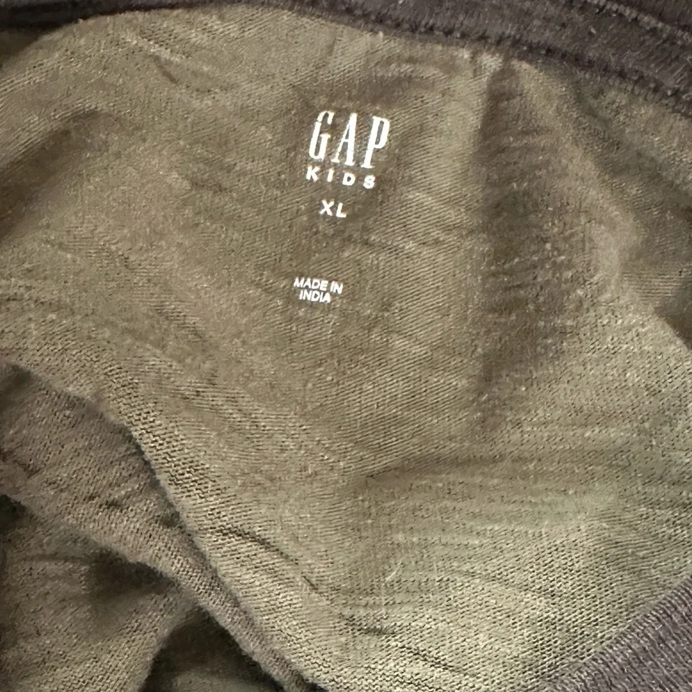 Gap Kids Camo Long Sleeve Shirt, XL (12)